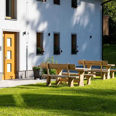 Apartmán The Woodland Nook - One Bedroom With Balcony *