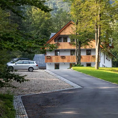 Apartmán The Woodland Nook - One Bedroom With Balcony Bohinj
