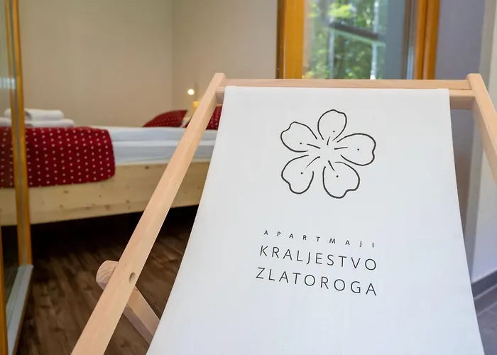 The Woodland Nook - One Bedroom With Balcony